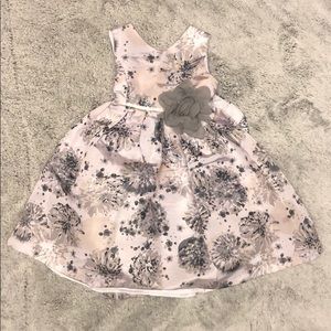 Pippa and Julie beautiful dress